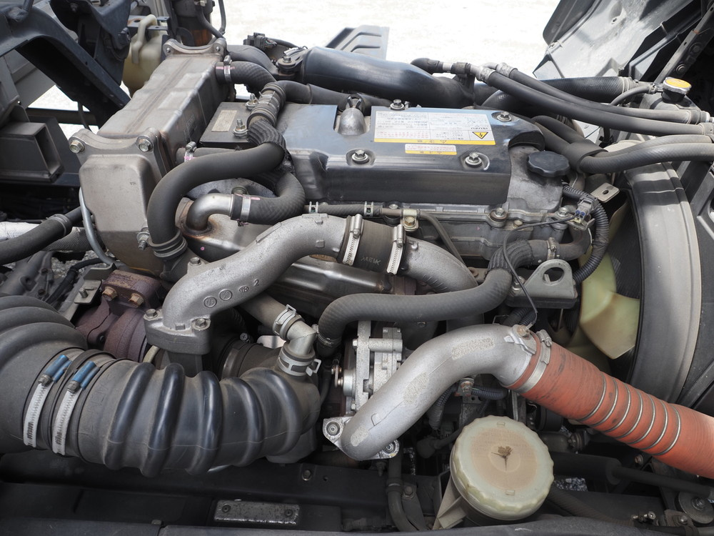 いすゞ フォワード ウイング車 中型 TKG-FRR90S2 年式 H27[写真32]