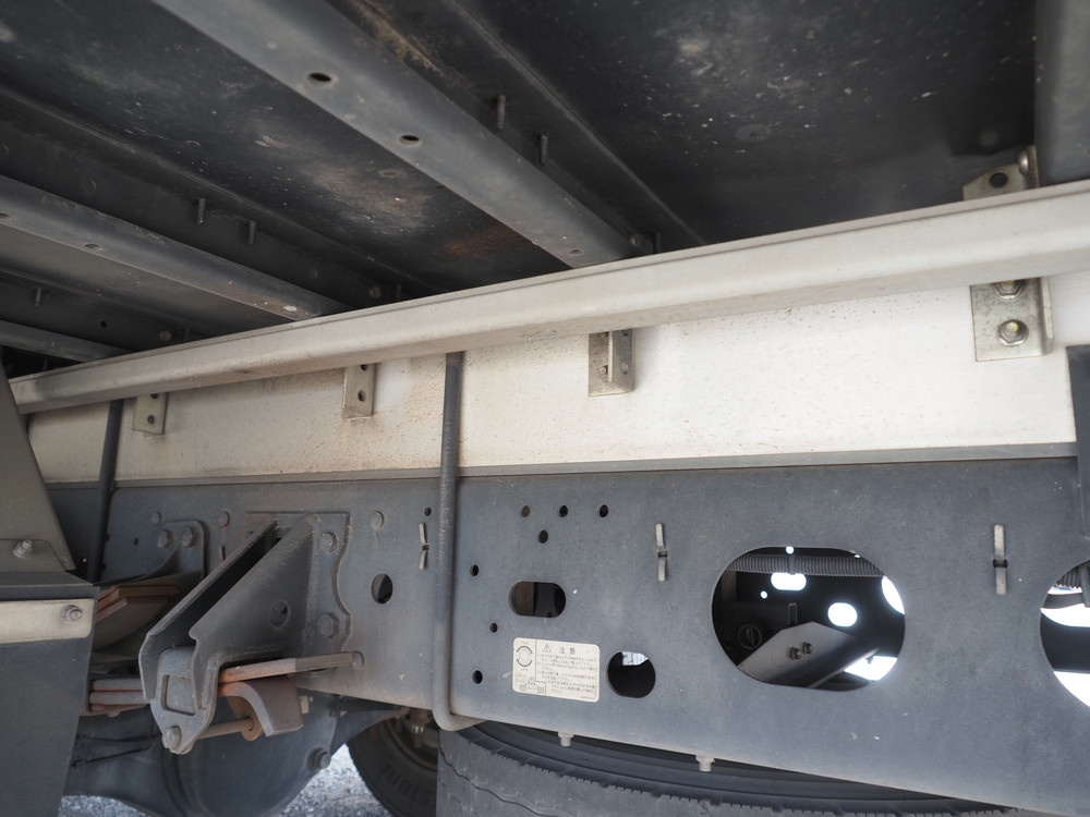 いすゞ フォワード ウイング車 中型 TKG-FRR90S2 年式 H27[写真31]