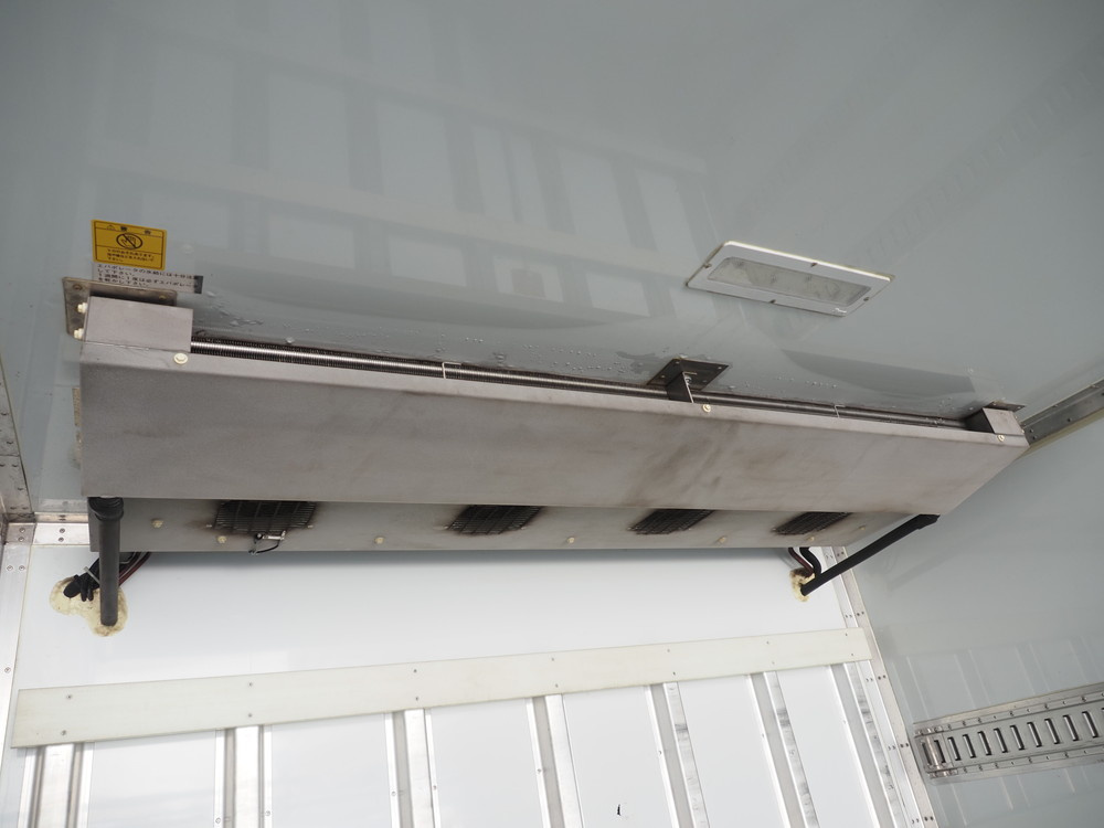 日野 プロフィア 冷凍バン 大型 QPG-FW1EZEJ 年式 H28[写真20]