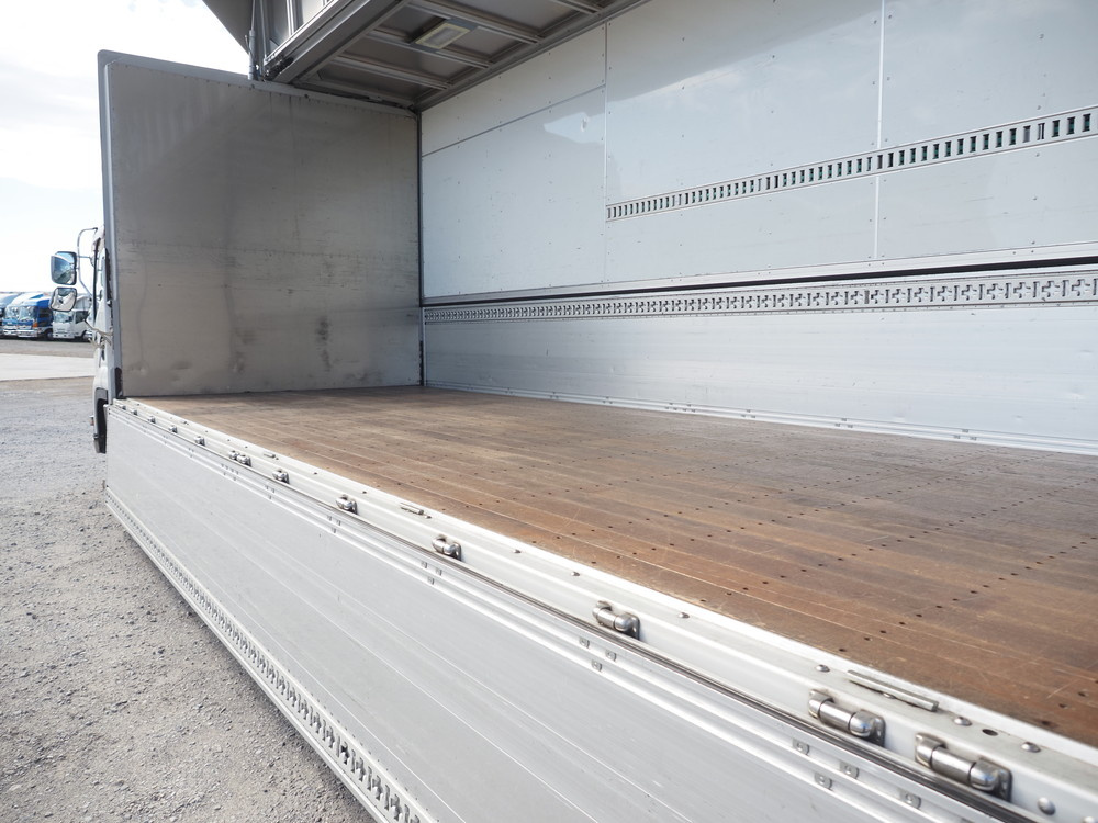 いすゞ フォワード ウイング車 中型 TKG-FRR90T2 年式 H27[写真20]