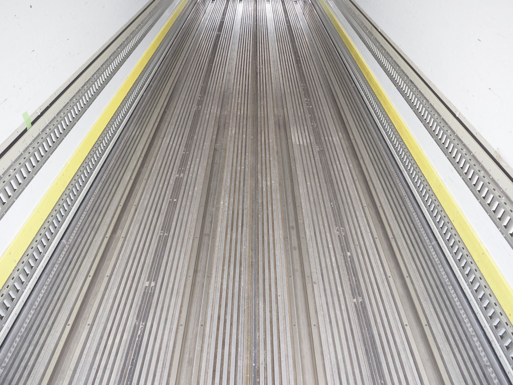 いすゞ ギガ 冷凍ウイング 大型 2PG-CYJ77C 年式 H30[写真30]