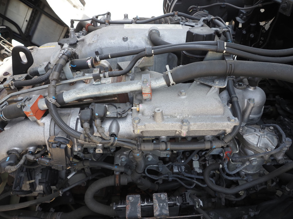 いすゞ ギガ ウイング車 大型 2PG-CYJ77C 年式 H30[写真48]