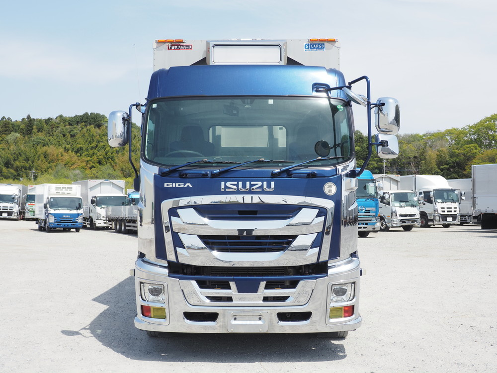 いすゞ ギガ ウイング車 大型 2PG-CYJ77C 年式 H30[写真04]