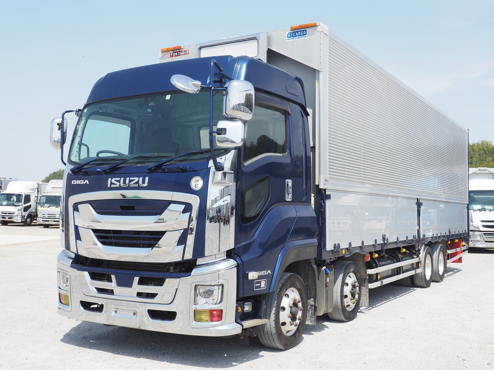 いすゞ ギガ ウイング車 大型 2PG-CYJ77C 年式 H30[写真01]