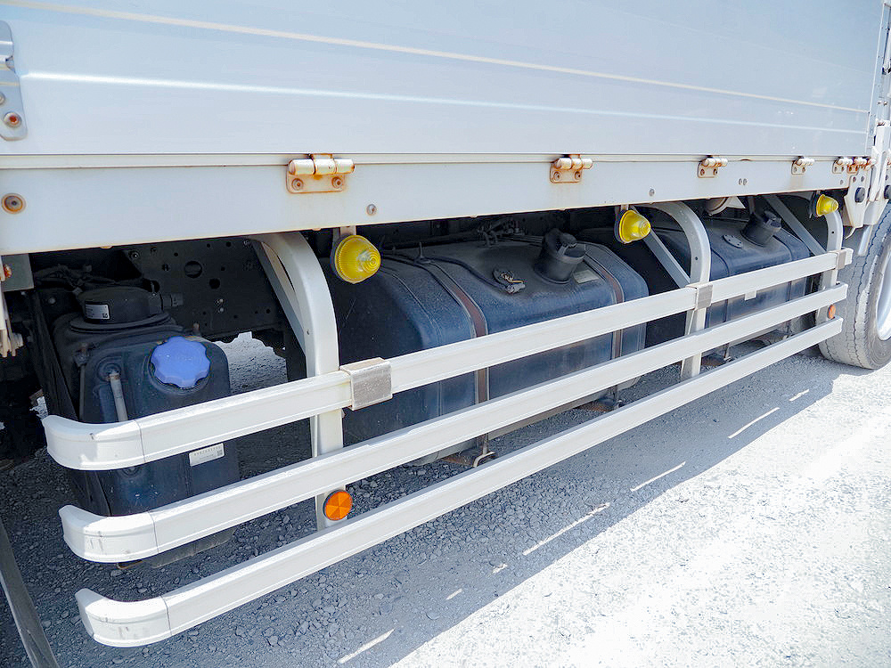 いすゞ ギガ ウイング車 大型 LKG-CYJ77A 年式 H24[写真15]