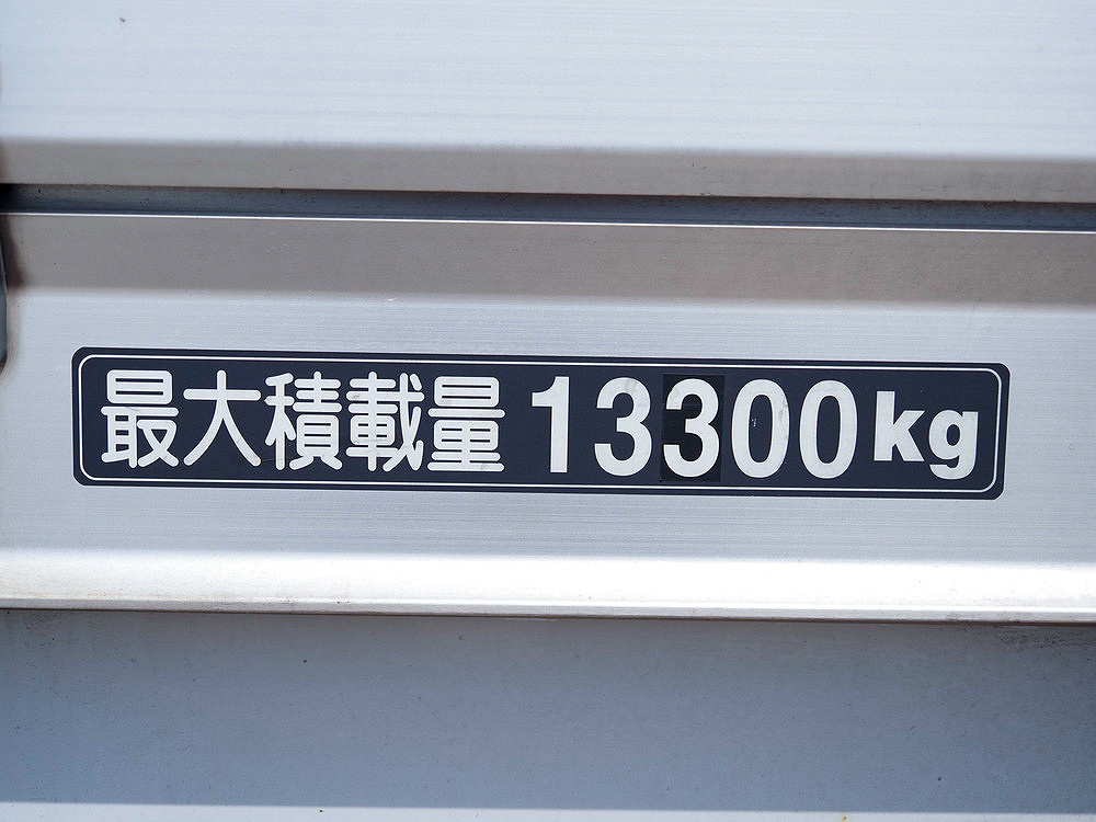 いすゞ ギガ ウイング車 大型 LKG-CYJ77A 年式 H24[写真31]