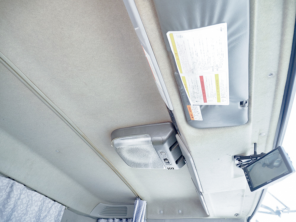 いすゞ ギガ ウイング車 大型 LKG-CYJ77A 年式 H24[写真39]