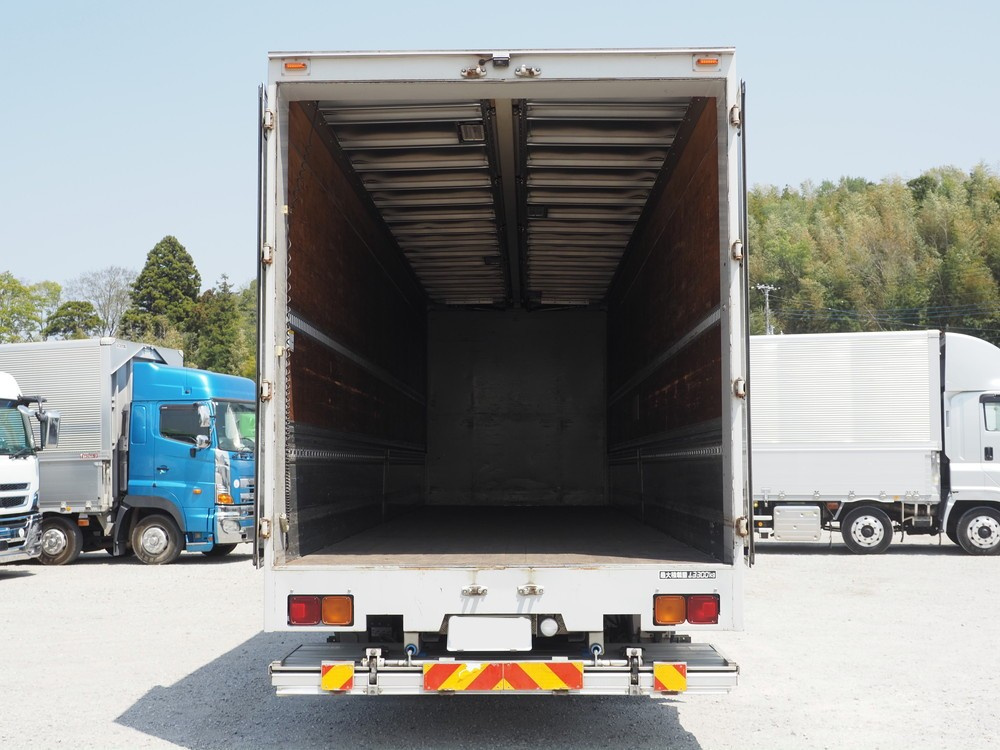 いすゞ ギガ ウイング車 大型 LKG-CYJ77A 年式 H23[写真24]