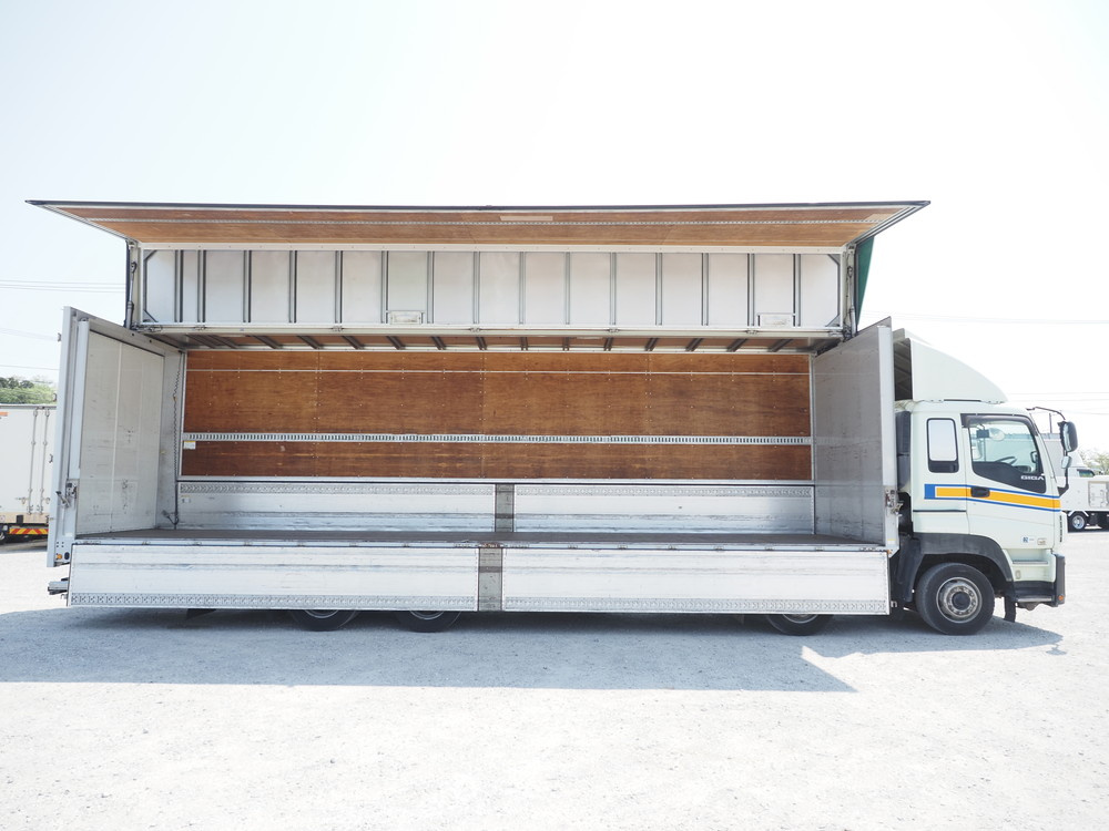 いすゞ ギガ ウイング車 大型 LKG-CYJ77A 年式 H23[写真10]