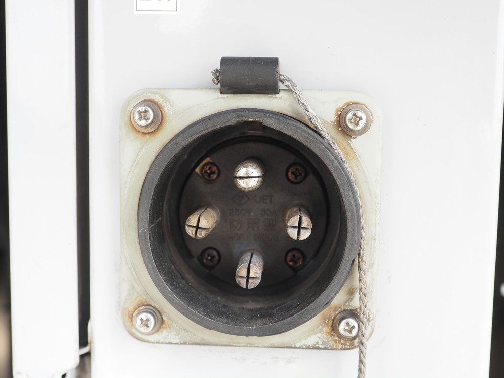 いすゞ ギガ 冷凍バン 大型 QKG-CYL77B 年式 H29[写真17]