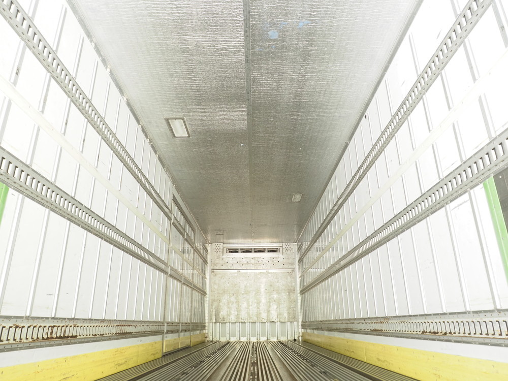 いすゞ ギガ 冷凍バン 大型 QKG-CYL77B 年式 H29[写真21]