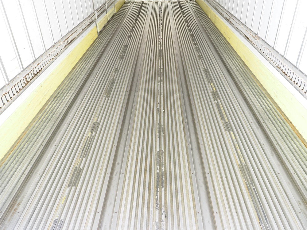 いすゞ ギガ 冷凍バン 大型 QKG-CYL77B 年式 H29[写真22]