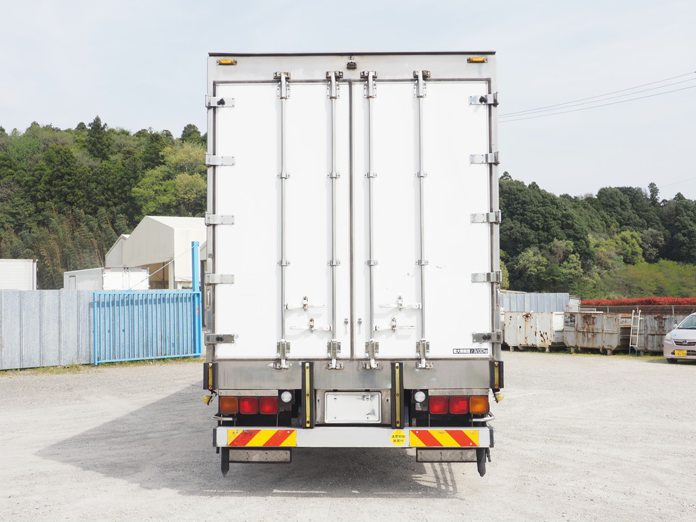 いすゞ ギガ 冷凍バン 大型 QKG-CYL77B 年式 H29[写真05]