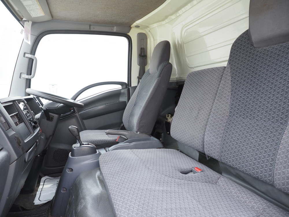 いすゞ エルフ 冷凍バン 小型 TRG-NPR85AN 年式 R1[写真29]