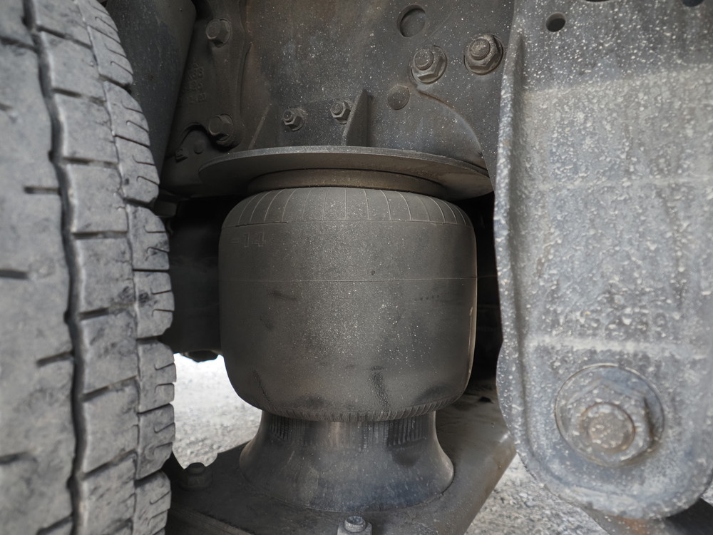 三菱ふそう スーパーグレート ウイング車 大型 QKG-FS55VZ 年式 H24[写真40]