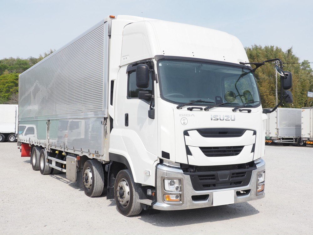 いすゞ ギガ ウイング車 大型 2PG-CYJ77C 年式 R2[写真04]