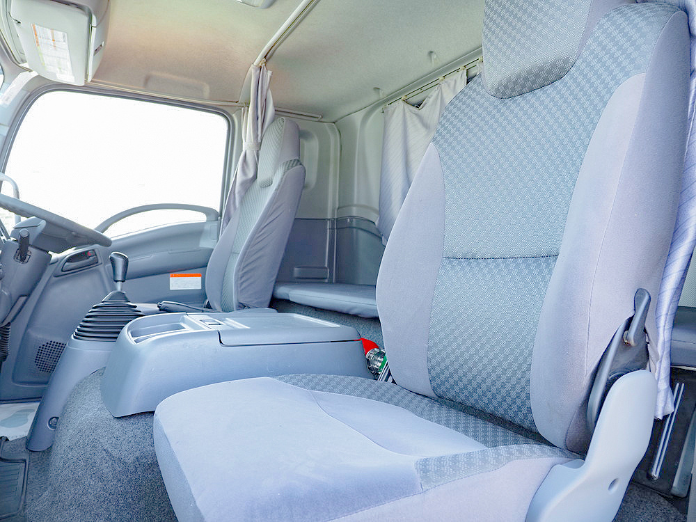 いすゞ フォワード ウイング車 中型 TKG-FRR90S2 年式 H29[写真40]