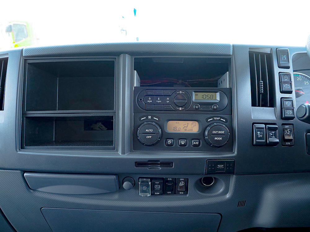 いすゞ フォワード ウイング車 中型 TKG-FRR90S2 年式 H29[写真36]