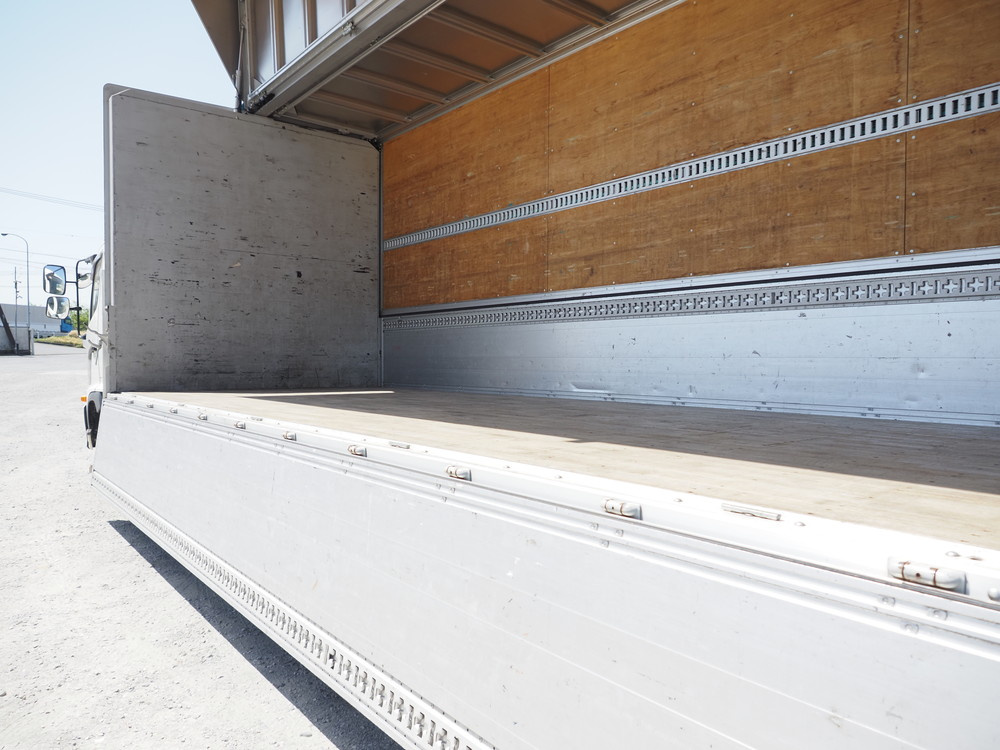 日野 レンジャー ウイング車 中型 2KG-FD2ABA 年式 H30[写真18]