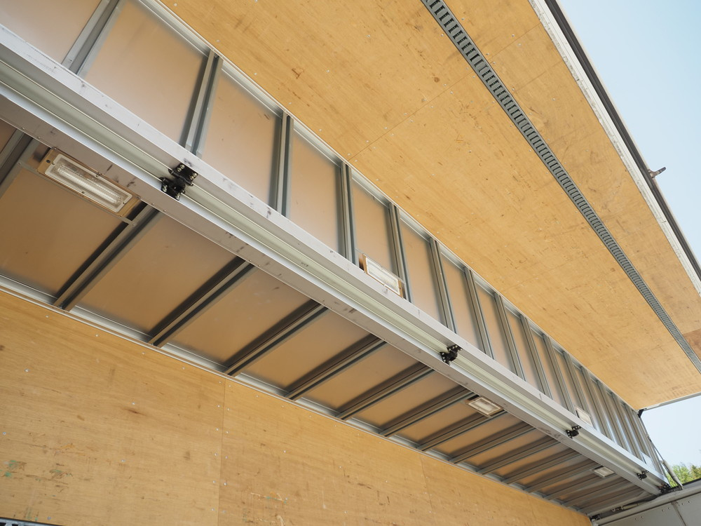 日野 プロフィア ウイング車 大型 QKG-FR1AXBG 年式 H25[写真22]