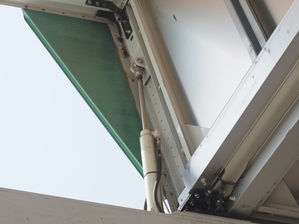 日野 プロフィア ウイング車 大型 QKG-FR1AXBG 年式 H25[写真18]