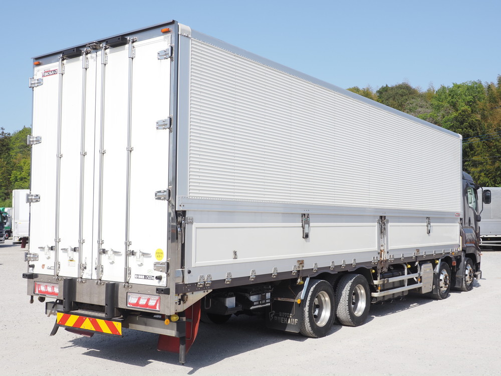 いすゞ ギガ 冷凍ウイング 大型 QKG-CYJ77B 年式 H29[写真05]