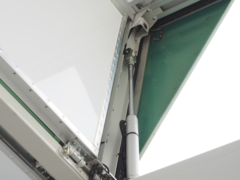 三菱ふそう スーパーグレート ウイング車 大型 QPG-FS64VZ 年式 H28[写真13]