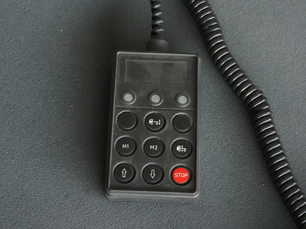 三菱ふそう スーパーグレート ウイング車 大型 QPG-FS64VZ 年式 H28[写真37]