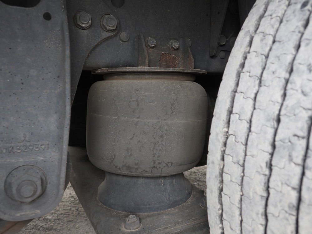 三菱ふそう スーパーグレート ウイング車 大型 QPG-FS64VZ 年式 H28[写真43]