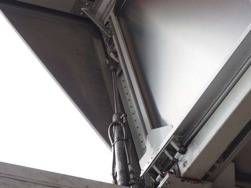 三菱ふそう スーパーグレート ウイング車 大型 BDG-FS54JZ 年式 H20[写真18]