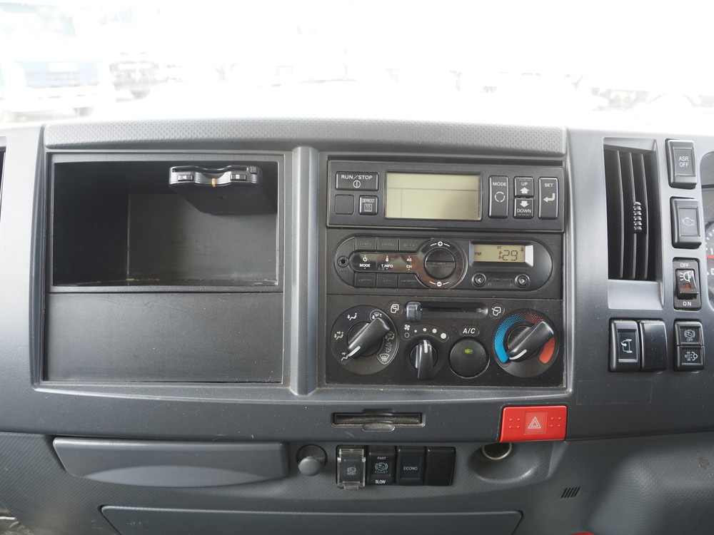 いすゞ エルフ 冷凍バン 小型 TPG-NLR85AN 年式 H28[写真25]