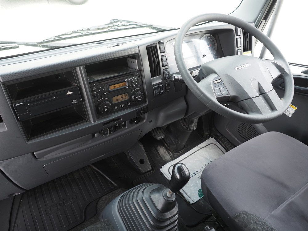 いすゞ フォワード ウイング車 中型 TKG-FRR90T2 年式 H30[写真35]