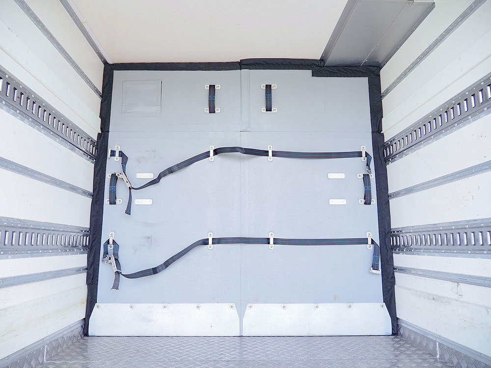 いすゞ エルフ 冷凍バン 小型 TPG-NPR85AN 年式 H28[写真19]