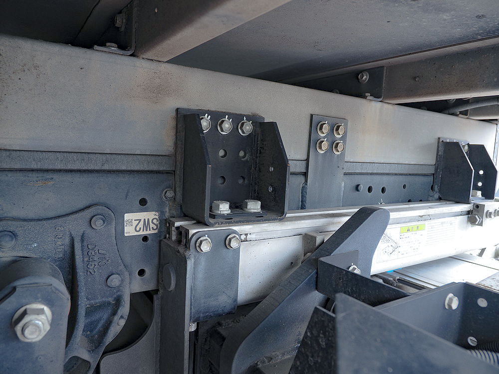 いすゞ エルフ 冷凍バン 小型 TPG-NPR85AN 年式 H28[写真39]