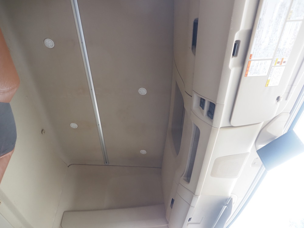 日野 プロフィア ウイング車 大型 2DG-FW1AHG 年式 H30[写真39]