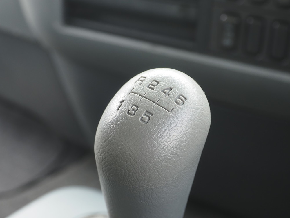 三菱ふそう ファイター ウイング車 中型 PDG-FK61F 年式 H22[写真25]