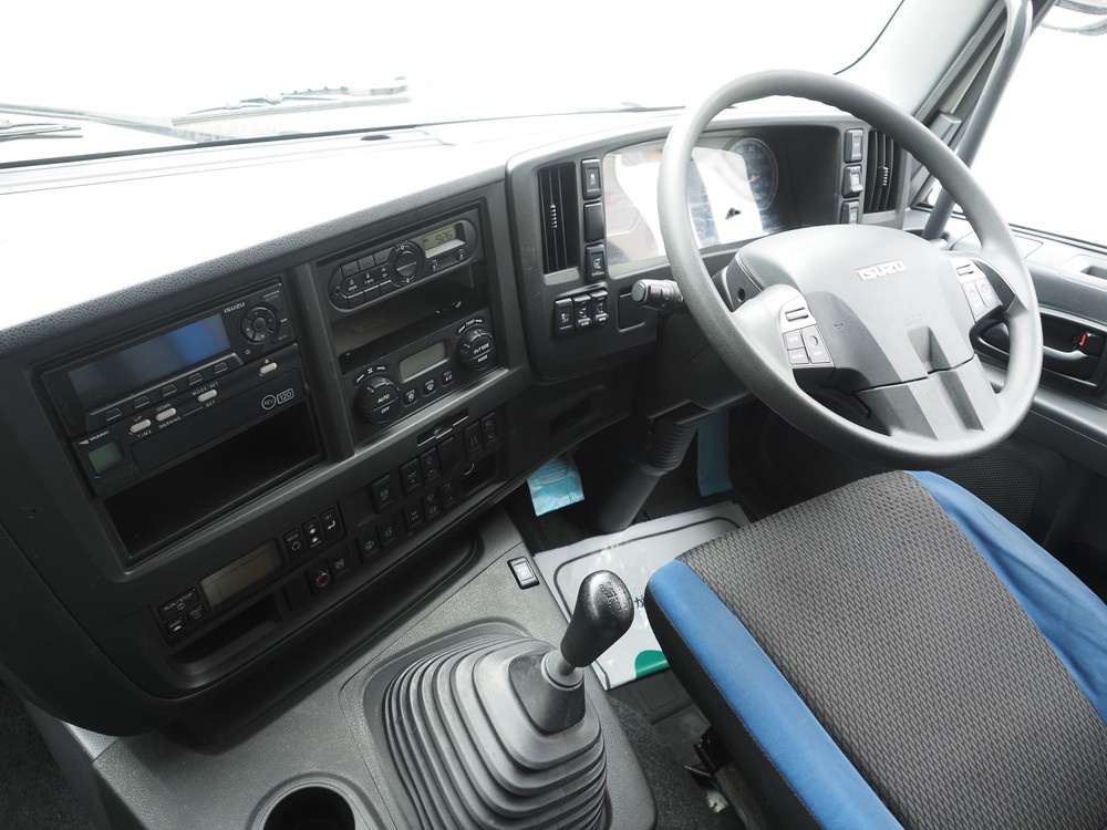 いすゞ ギガ 冷凍ウイング 大型 2PG-CYL77C 年式 R1[写真28]