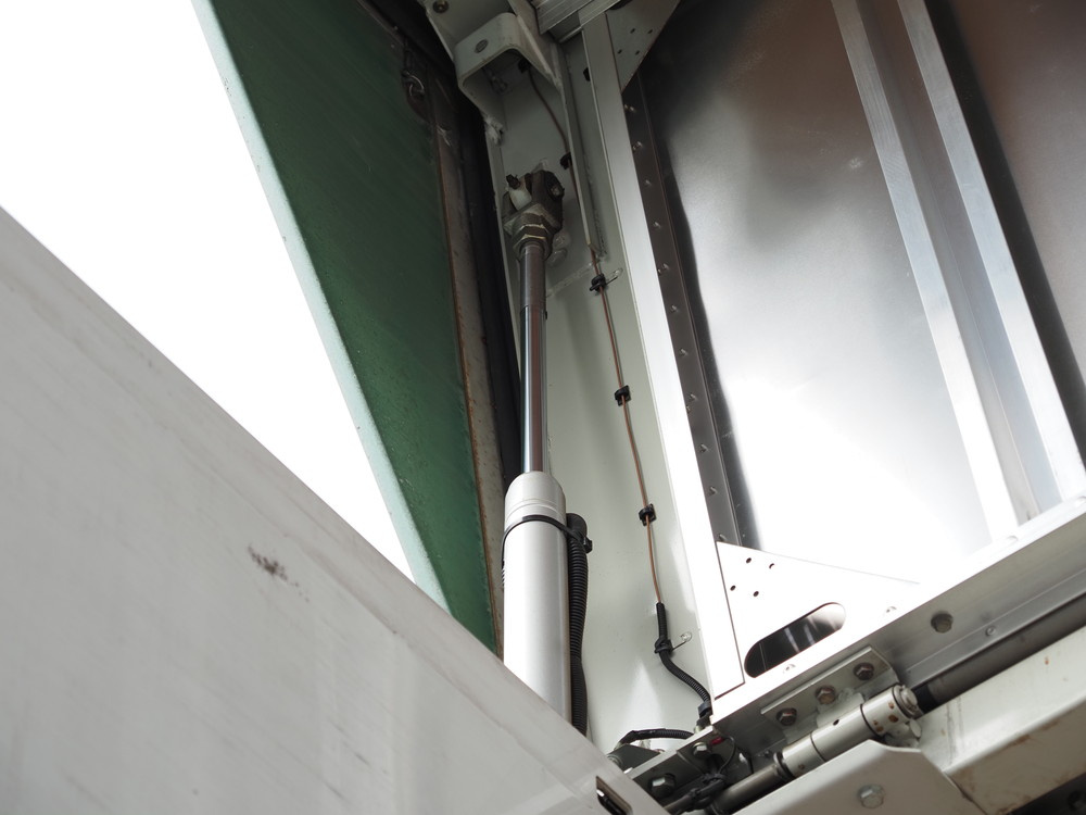 いすゞ フォワード ウイング車 中型 PDG-FRR34S2 年式 H20[写真16]