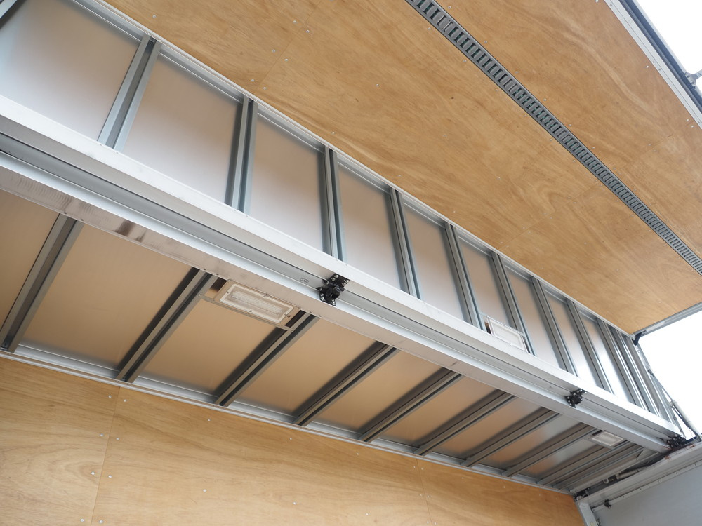 日野 レンジャープロ ウイング車 中型 TKG-FD9JLAA 年式 H27[写真20]