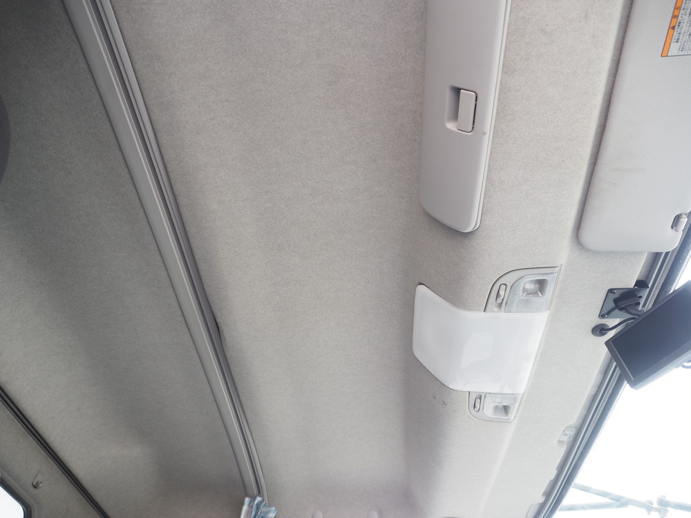 三菱ふそう ファイター ウイング車 中型 TKG-FK61F 年式 H28[写真37]