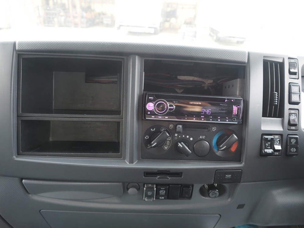 いすゞ フォワード ウイング車 中型 TKG-FRR90T2 年式 H27[写真35]