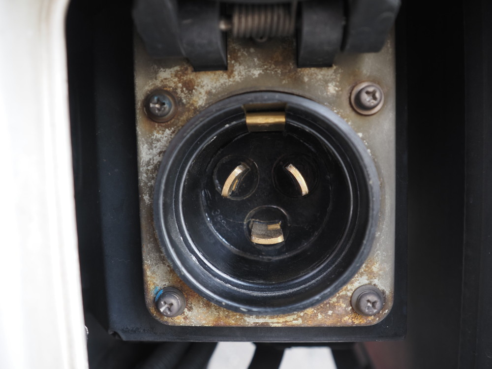 三菱ふそう スーパーグレート 冷凍バン 大型 2PG-FU74HZ 年式 R1[写真23]