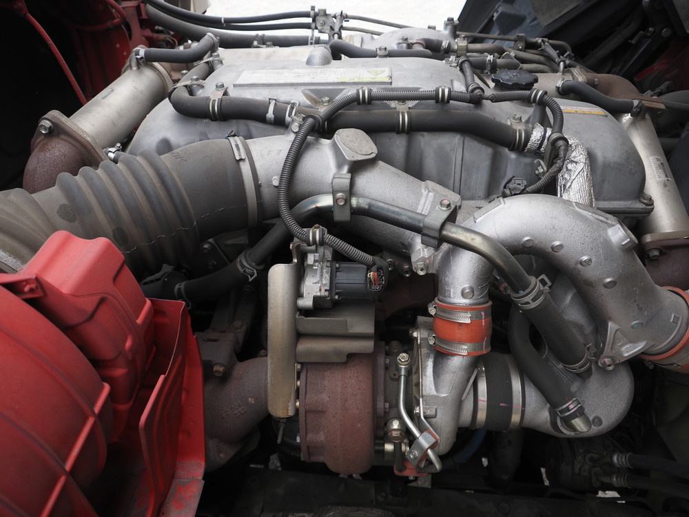 いすゞ ギガ ウイング車 大型 QKG-CYJ77A 年式 H25[写真49]