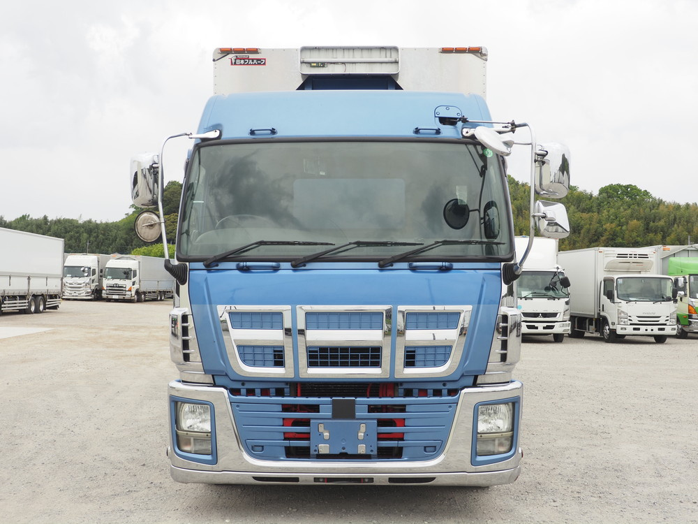 いすゞ ギガ ウイング車 大型 QKG-CYJ77A 年式 H25[写真03]