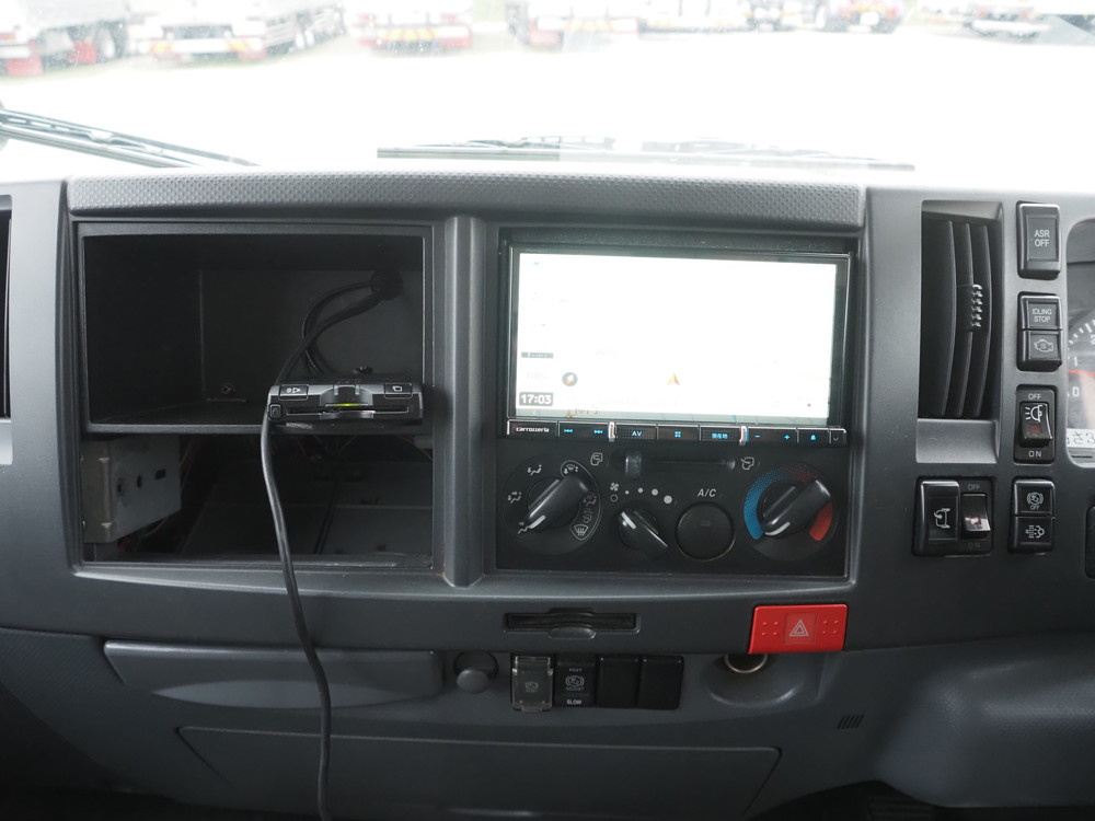 いすゞ エルフ バン車 小型 SKG-NMR85AN 年式 H24[写真23]