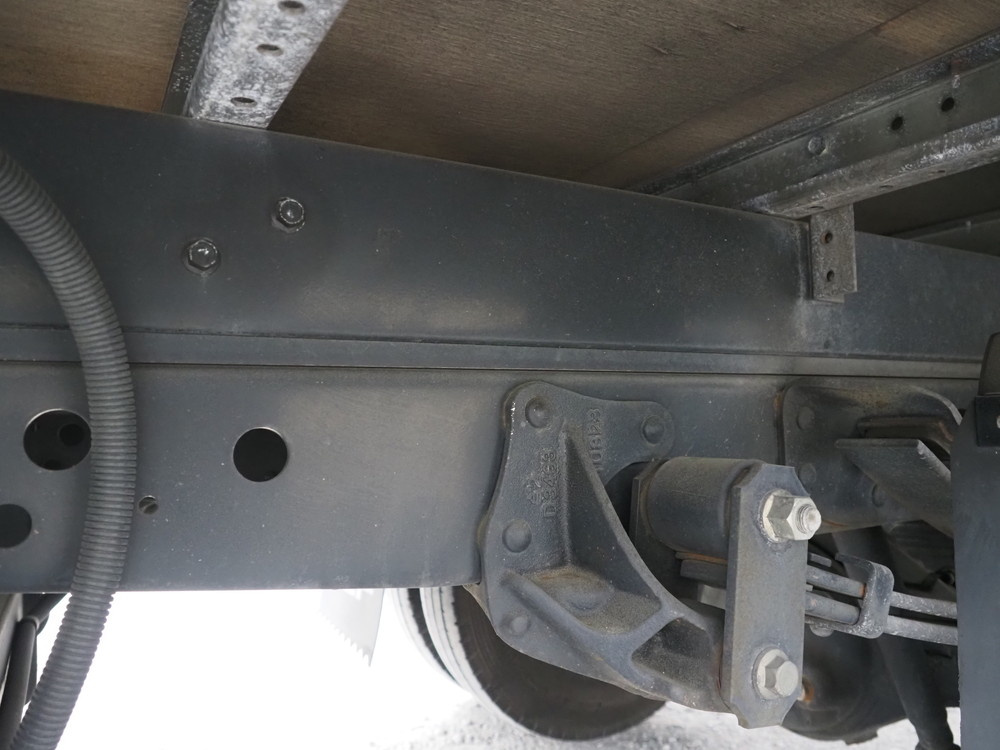 いすゞ エルフ バン車 小型 SKG-NMR85AN 年式 H24[写真28]