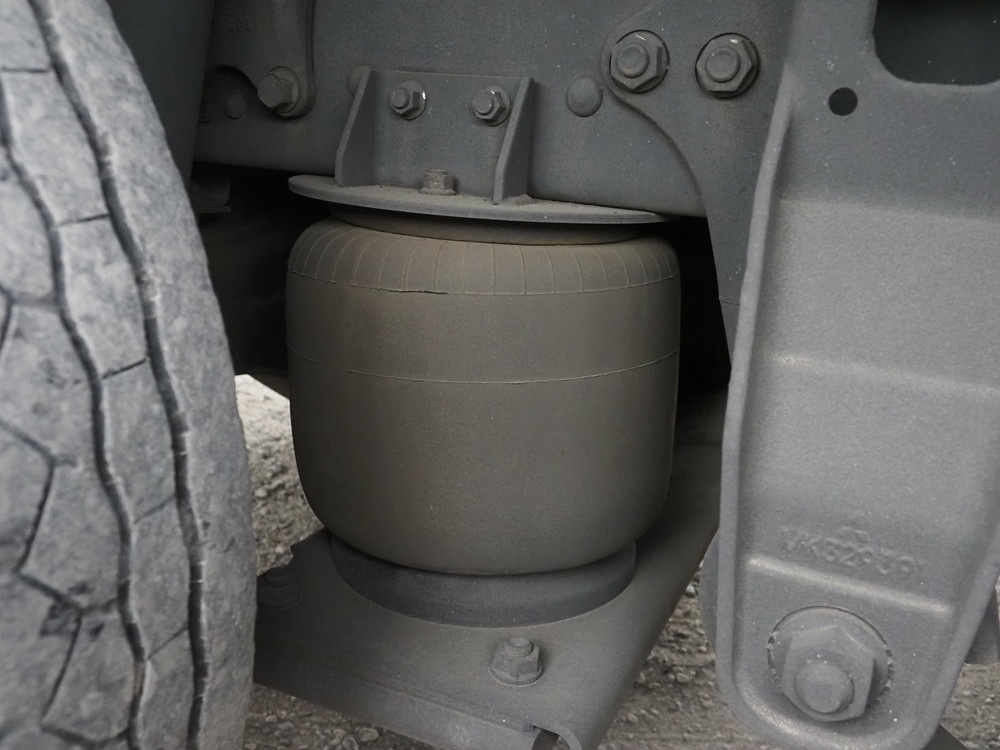 三菱ふそう スーパーグレート 冷凍バン 大型 QKG-FS54VZ 年式 H26[写真28]