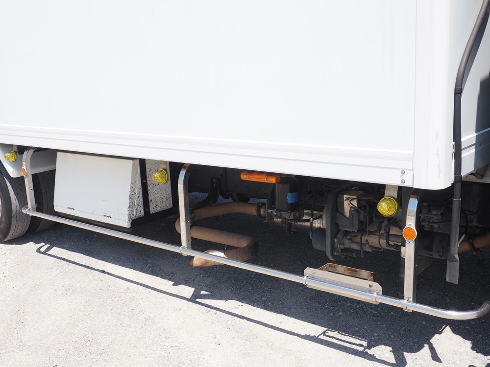 日野 レンジャープロ 冷凍バン 中型 TKG-FC9JKAG 年式 H25[写真11]