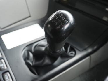 三菱ふそう スーパーグレート 平ボディ 大型 QPG-FU64VZ 年式 H27[写真28]