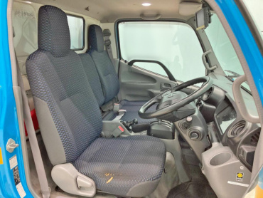 日野 デュトロ 冷凍バン 小型 2RG-XZC605M 年式 R1 [写真17]